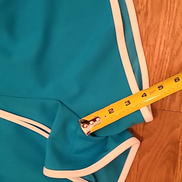 SPORTS ILLUSTRATED WOMEN'S BLUE SHORTS ELASTIC WAISTBAND SIZE MEDIUM - Picture 10 of 10